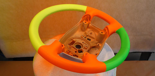 Steering-wheel-leather-colour.jpg