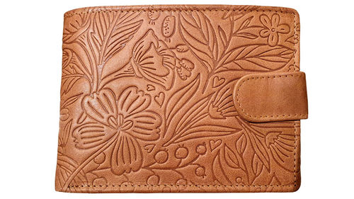 Aniline leather wallet.jpg