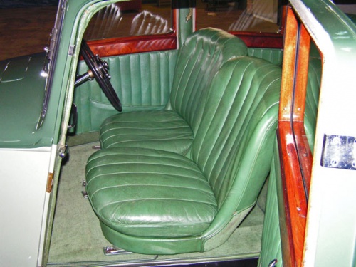 Bentley-Bj-1938-03.jpg