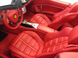 Ferrari-California-Bj-2013-Sitze-Daytona-03.jpg
